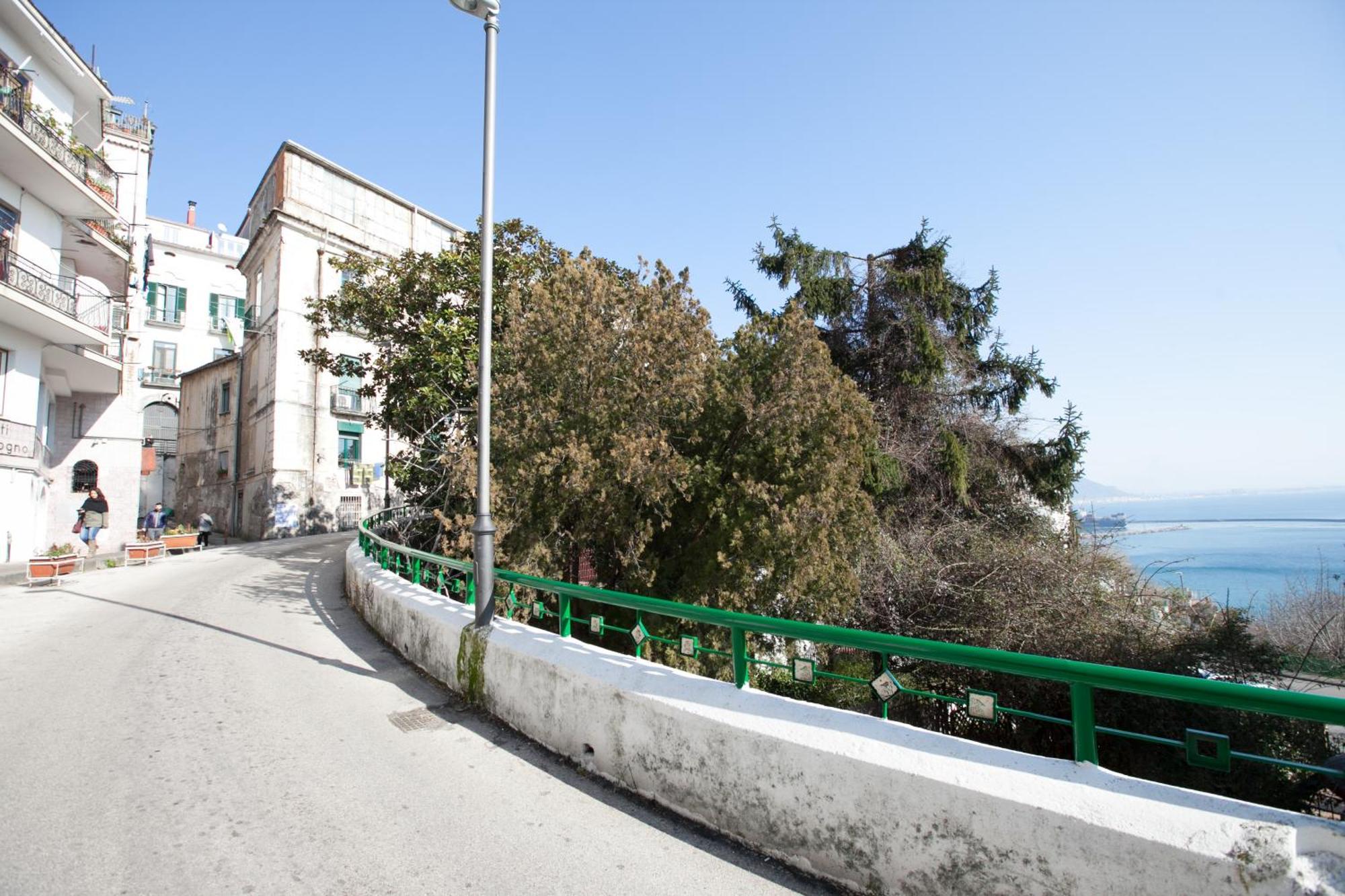 B&B Palazzo Pinto Vietri Buitenkant foto