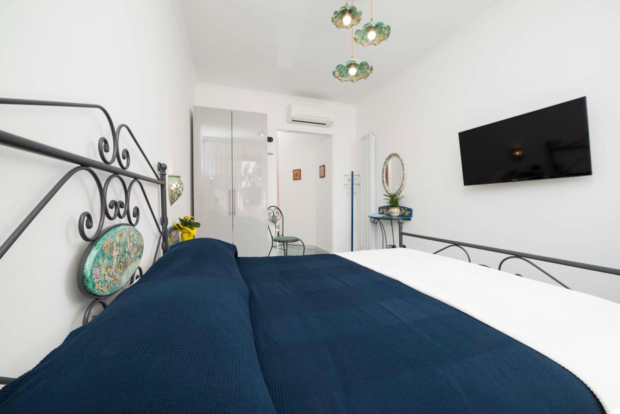 B&B Palazzo Pinto Vietri Buitenkant foto